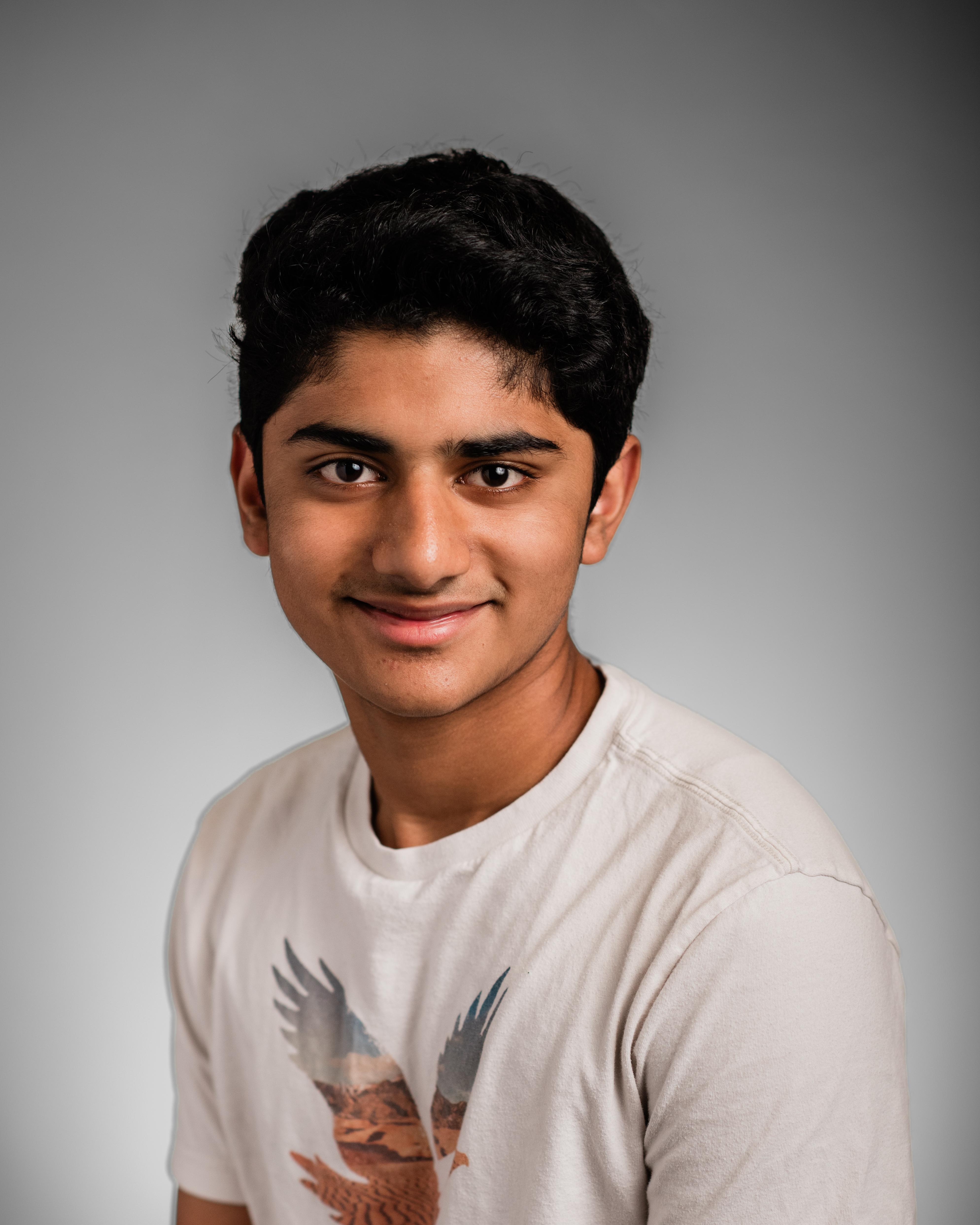 Nikhil Mahesh Professional Headshot
